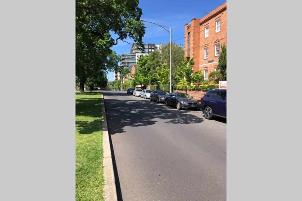 East Melbourne City Studio - Amazing Location & Sunny Charm Apartment Exterior photo